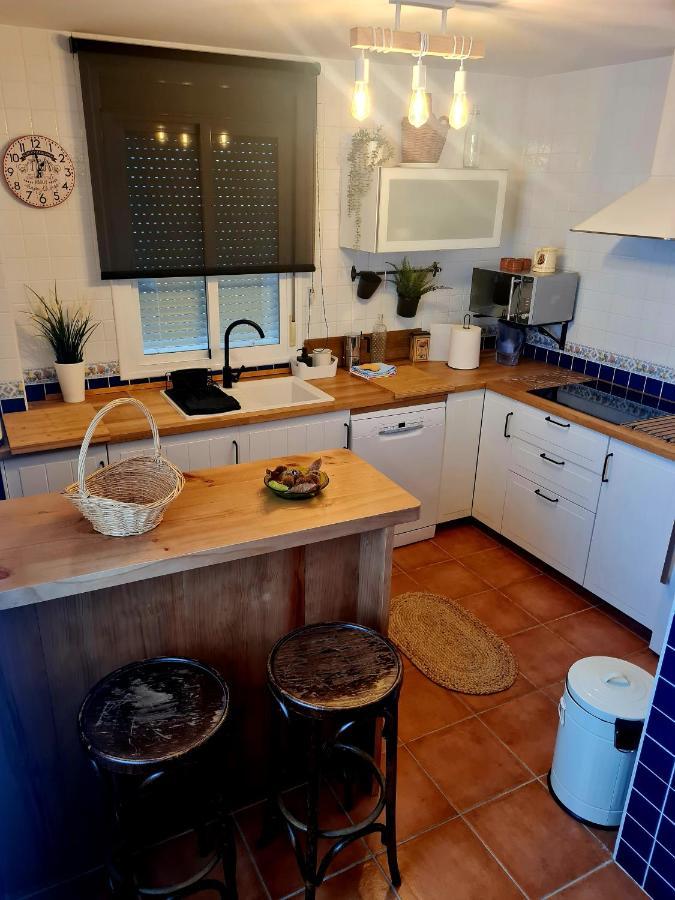 הוילה Los Romeros La Casa Junto Al Sendero Del Rio & Piscina # Aire Acondicionado מראה חיצוני תמונה