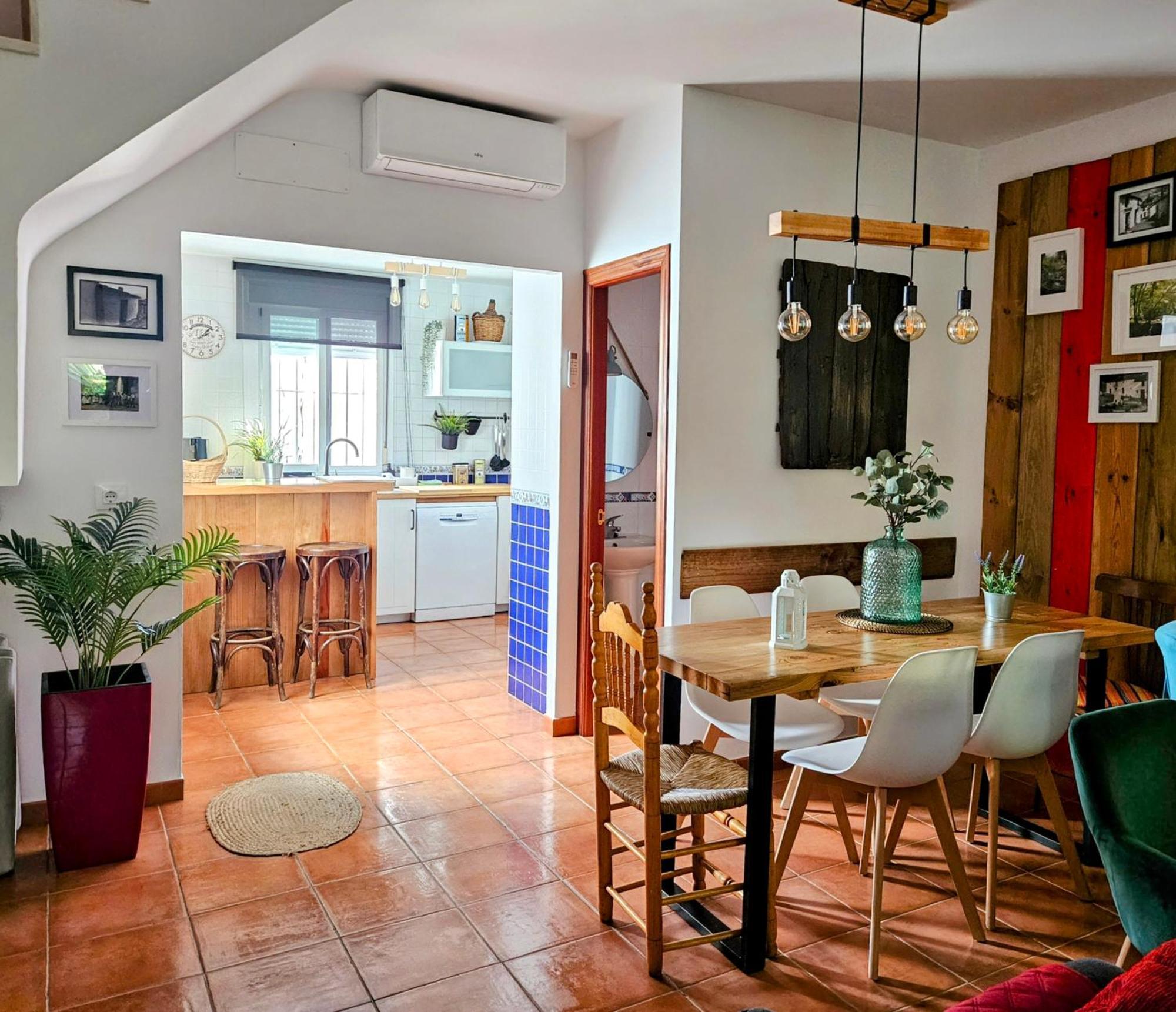 הוילה Los Romeros La Casa Junto Al Sendero Del Rio & Piscina # Aire Acondicionado מראה חיצוני תמונה